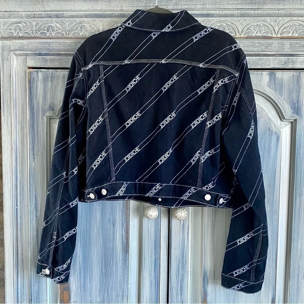 Jordache RINSE DIAGONAL LOGO PRINT SHRUNKEN JACKET - Picture 5 of 14